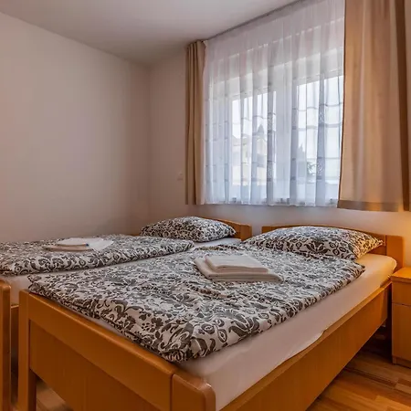 3 Bedroom Beautiful In * Medulin